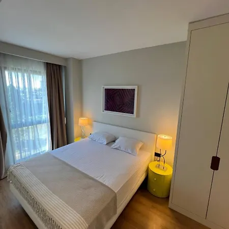 Elegant 2br 2ba In Spot Istanbul
